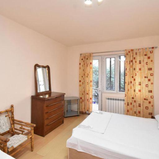 Rent Inn Yerevan On Sakharov Square Kültér fotó