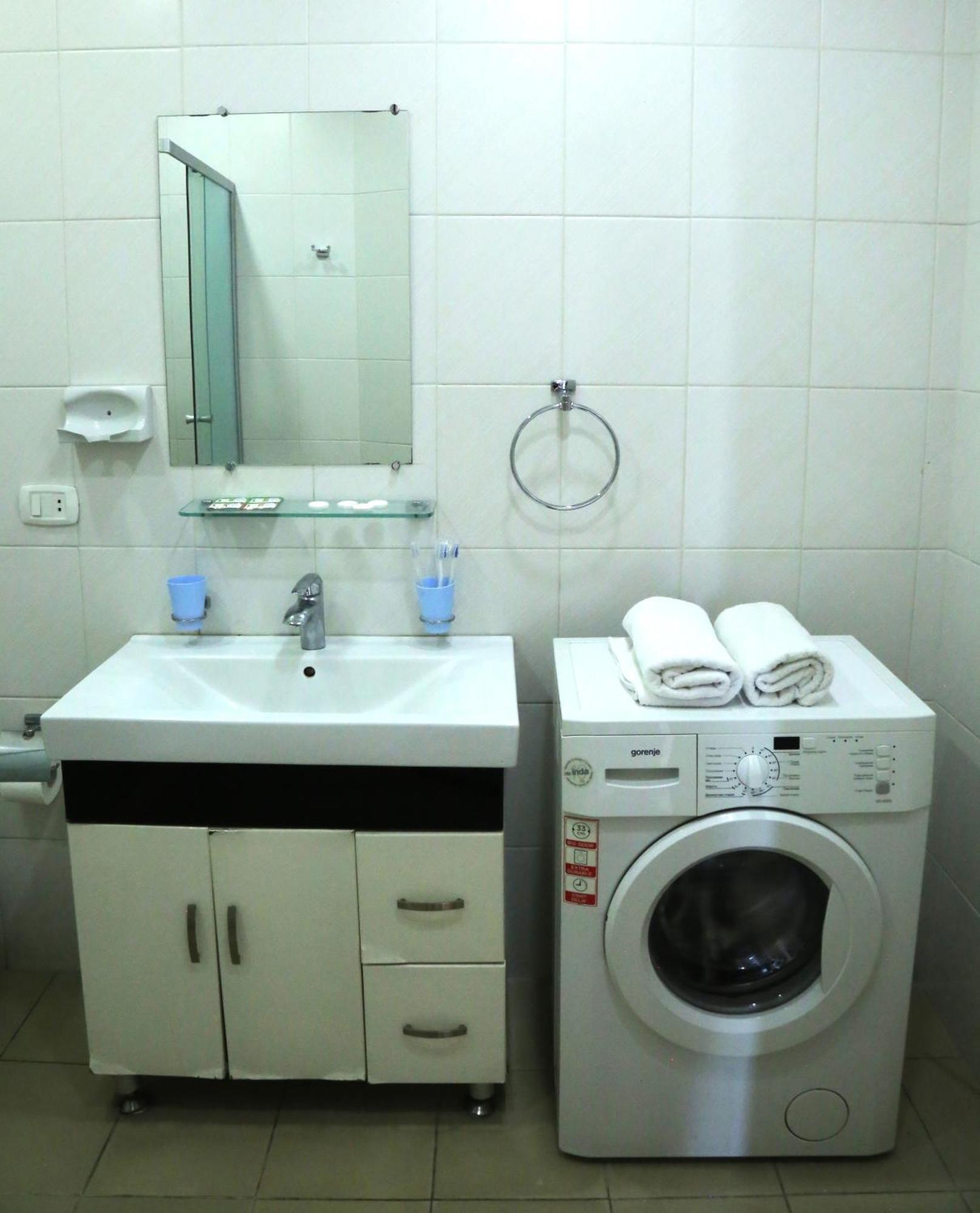 Rent Inn Yerevan On Sakharov Square Kültér fotó